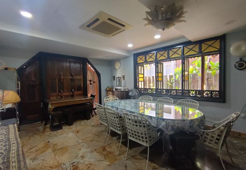 Jalan Bunga Melati 2/2