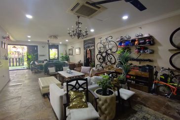 Jalan Bunga Melati 2/2