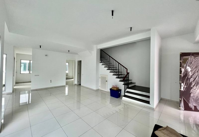 Ebonylane @ Eco Forest