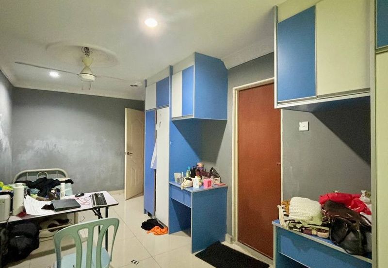 Taman Saujana Puchong