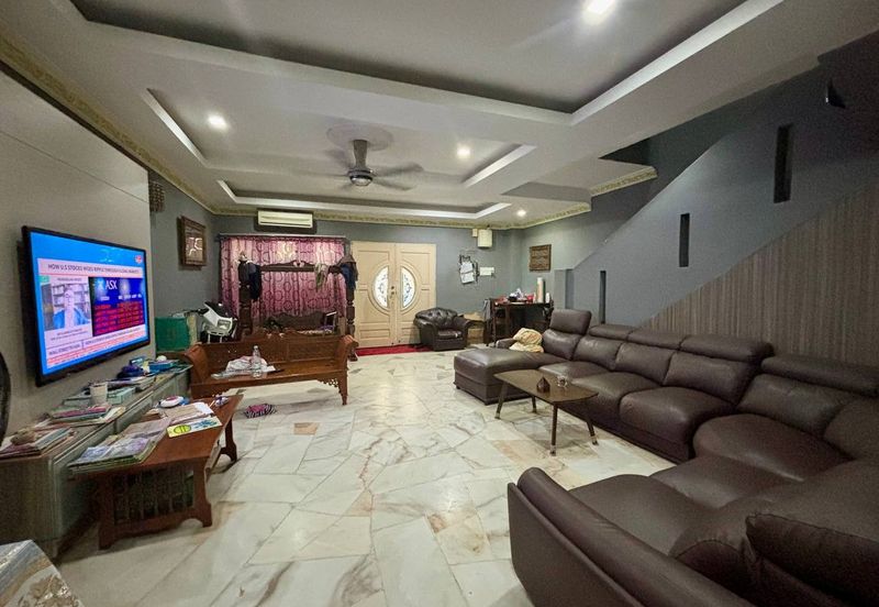 Taman Saujana Puchong