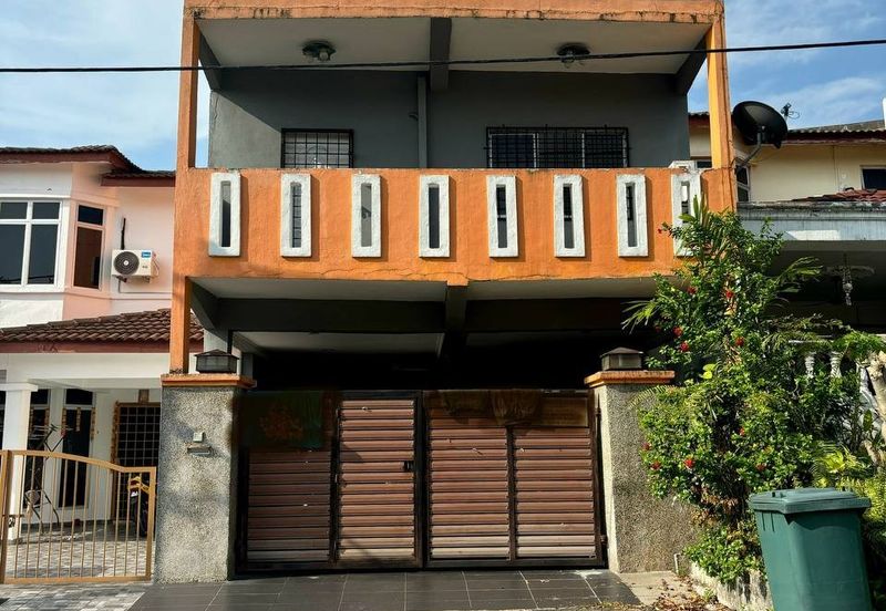 Taman Saujana Puchong