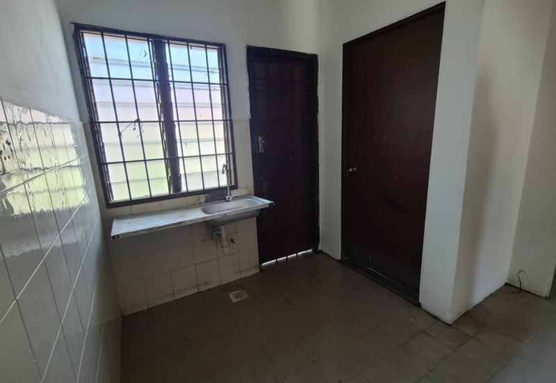 Taman Pinggiran Pedas