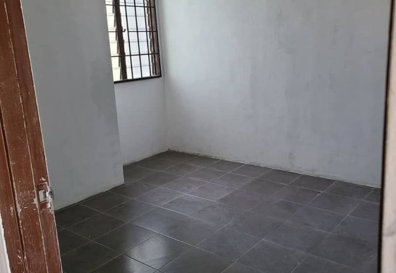 Taman Pinggiran Pedas