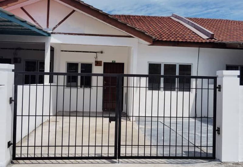 Taman Pinggiran Pedas