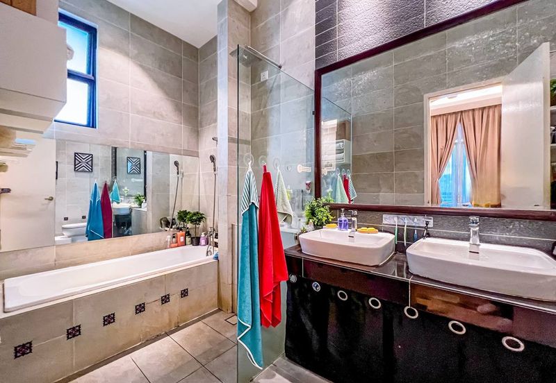 Tenderfields @ Eco Majestic