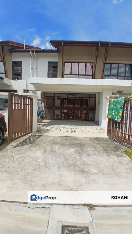 RENOVATED FREEHOLD Double Storey Serene Height  Bangi For Sale, Selangor, Semenyih