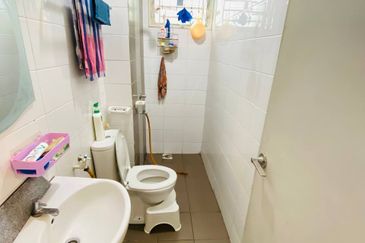 DOUBLE STOREY TERRACE PUTRAJAYA PRESINT 11F (THE PINES)