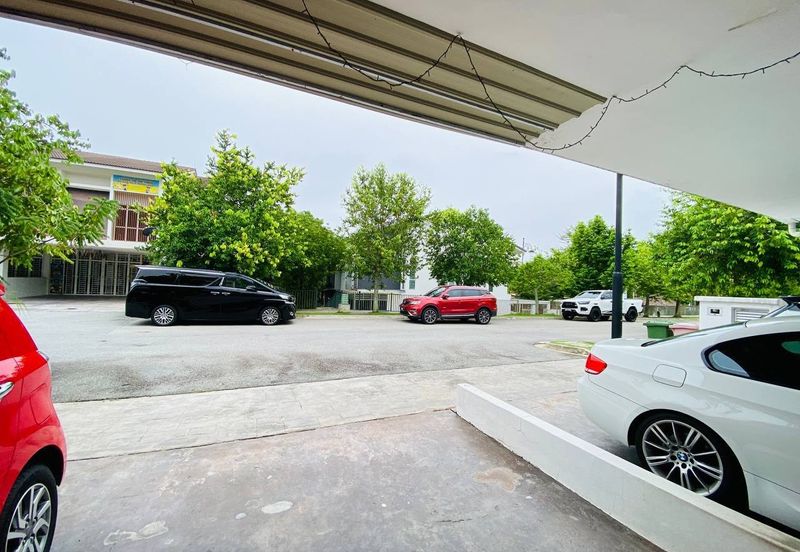 DOUBLE STOREY TERRACE PUTRAJAYA PRESINT 11F (THE PINES)