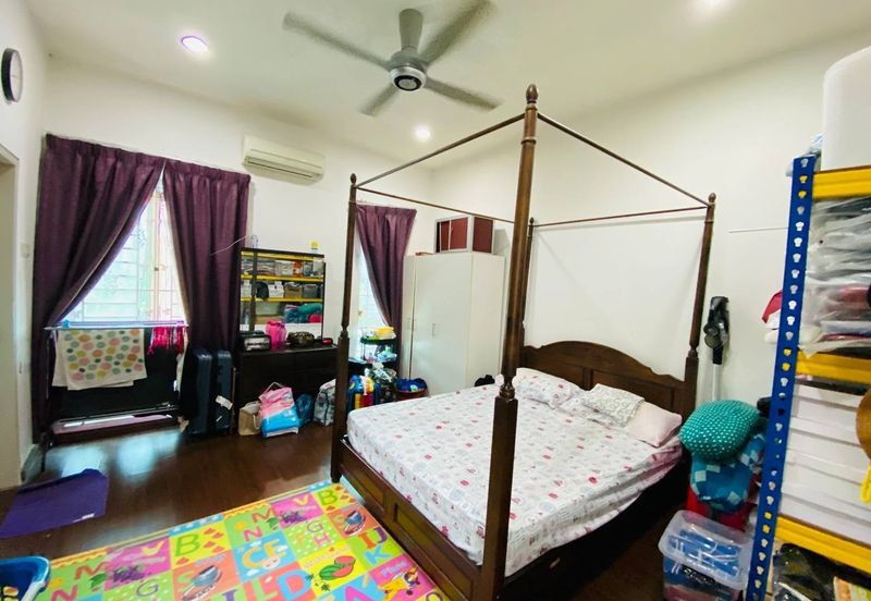 DOUBLE STOREY TERRACE PUTRAJAYA PRESINT 11F (THE PINES)