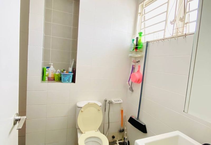 DOUBLE STOREY TERRACE PUTRAJAYA PRESINT 11F (THE PINES)