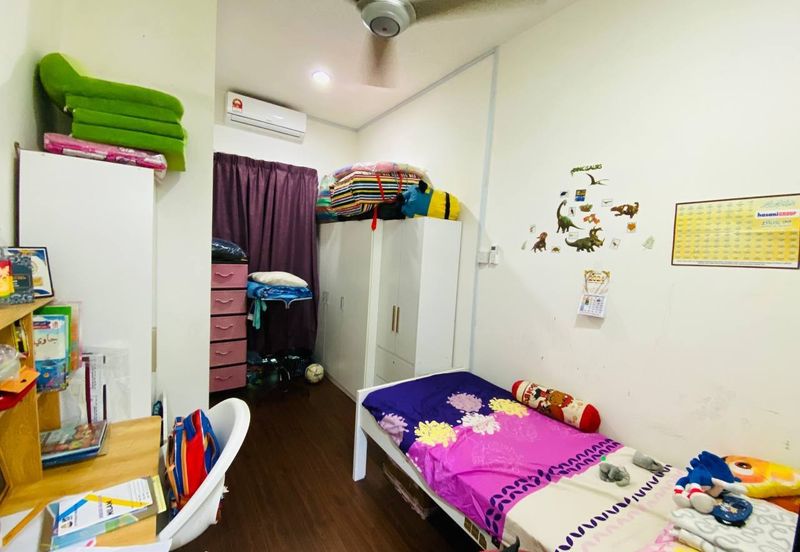 DOUBLE STOREY TERRACE PUTRAJAYA PRESINT 11F (THE PINES)