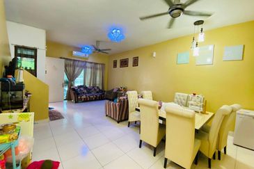 DOUBLE STOREY TERRACE PUTRAJAYA PRESINT 11F (THE PINES)