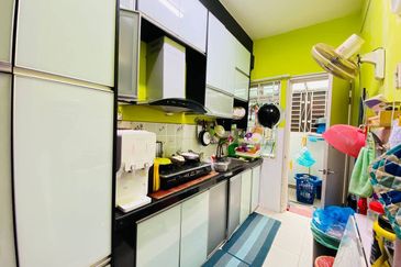 DOUBLE STOREY TERRACE PUTRAJAYA PRESINT 11F (THE PINES)