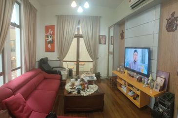 SEMI DETACHED Lagenda 1 Jalan Teratak Bukit Jelutong For Sale