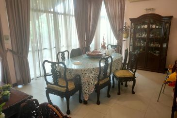 SEMI DETACHED Lagenda 1 Jalan Teratak Bukit Jelutong For Sale