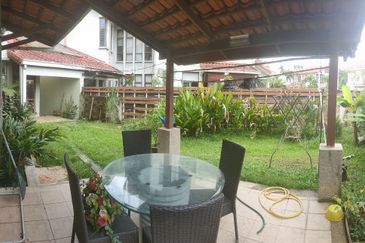 SEMI DETACHED Lagenda 1 Jalan Teratak Bukit Jelutong For Sale