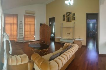 SEMI DETACHED Lagenda 1 Jalan Teratak Bukit Jelutong For Sale