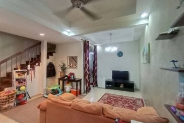FACING OPEN Double Storey Terrace Lorong Cakera Purnama Bandar Puncak Alam For Sale
