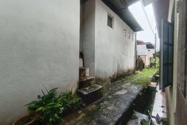 FACING OPEN Double Storey Terrace Lorong Cakera Purnama Bandar Puncak Alam For Sale