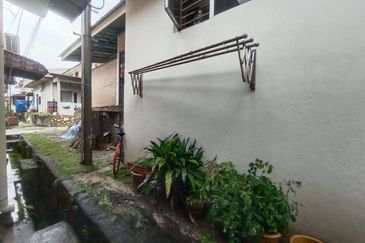 FACING OPEN Double Storey Terrace Lorong Cakera Purnama Bandar Puncak Alam For Sale