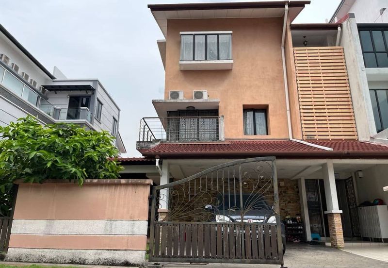 KIPARK Sri Utara: Laman Residen