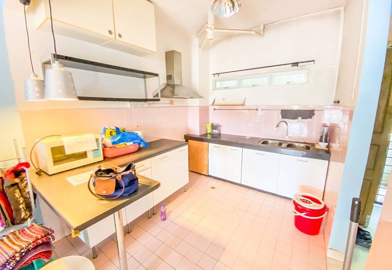 Desa View Towers Apartment