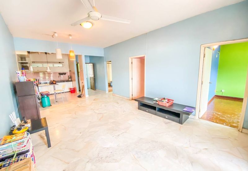 Desa View Towers Apartment