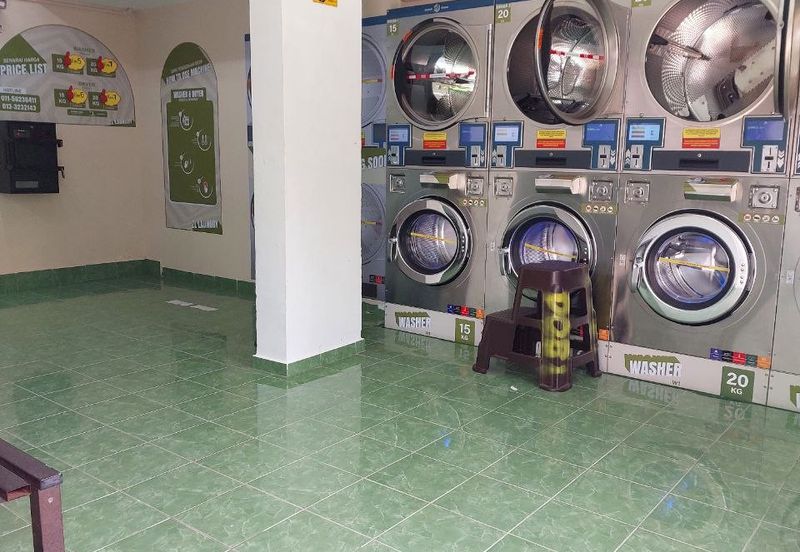 Pangsapuri Putra Harmoni, Precint 9