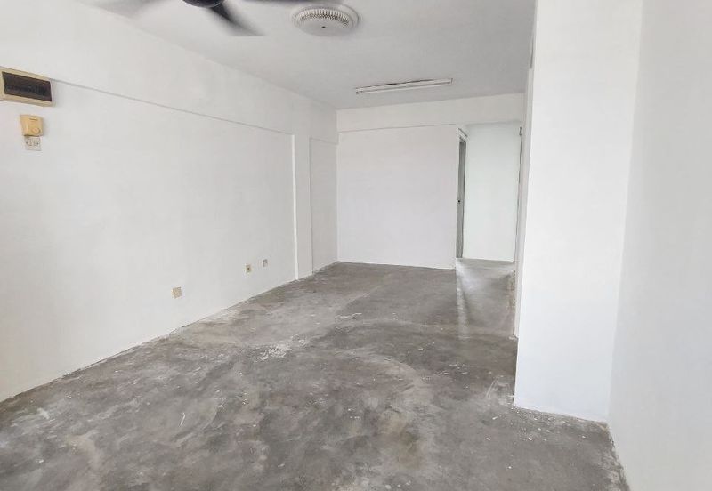 Pangsapuri Putra Harmoni, Precint 9