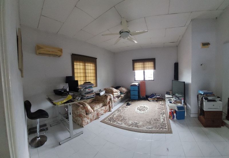 Jalan Suasana, Bandar Tun Hussein Onn