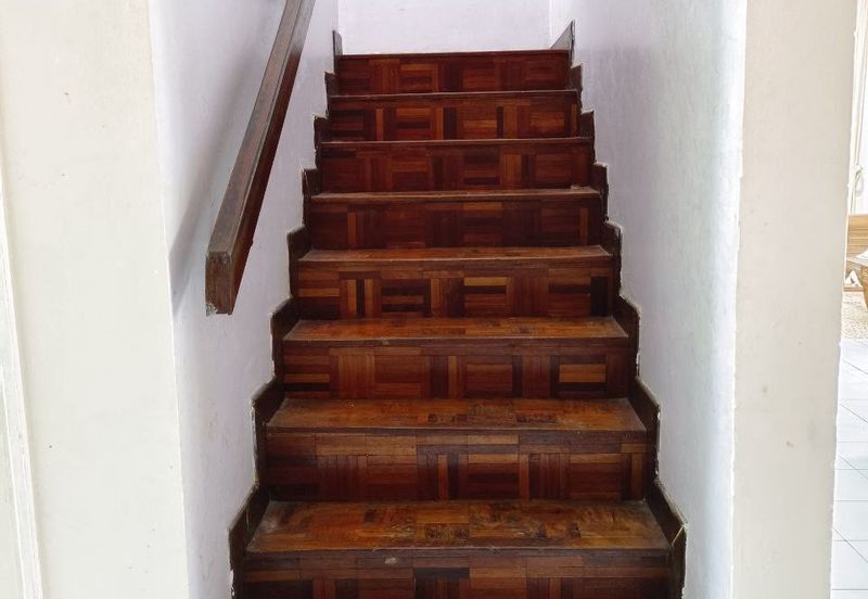 Jalan Suasana, Bandar Tun Hussein Onn