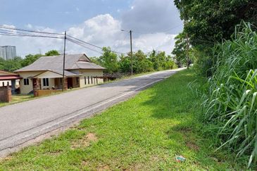 Desa Pinggiran Putra