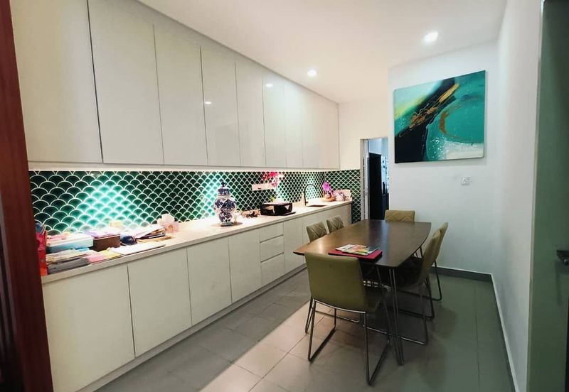 Serenia Adiva @ Serenia City