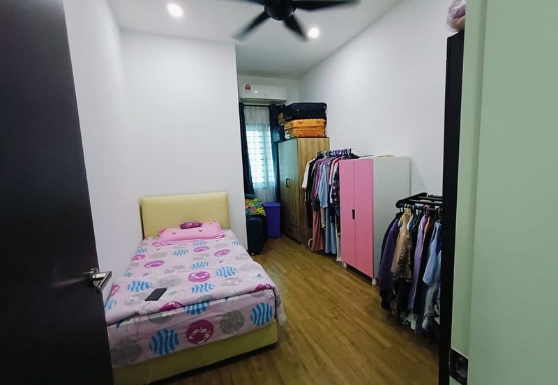 Serenia Adiva @ Serenia City