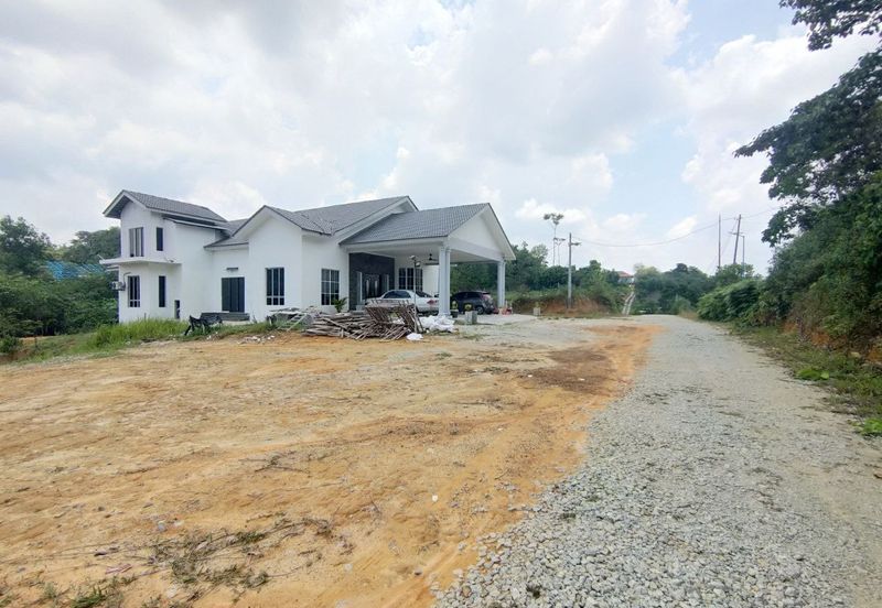 Kampung Sungai Merab