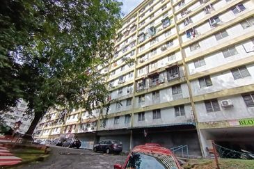 Bukit Cheras Apartment