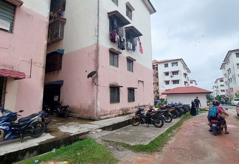 Pangsapuri Baiduri, Bandar Tasik Kesuma