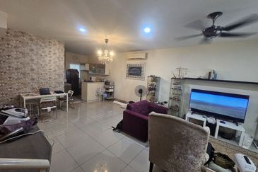 NILAI IMPIAN (LAMAN DELFINA)