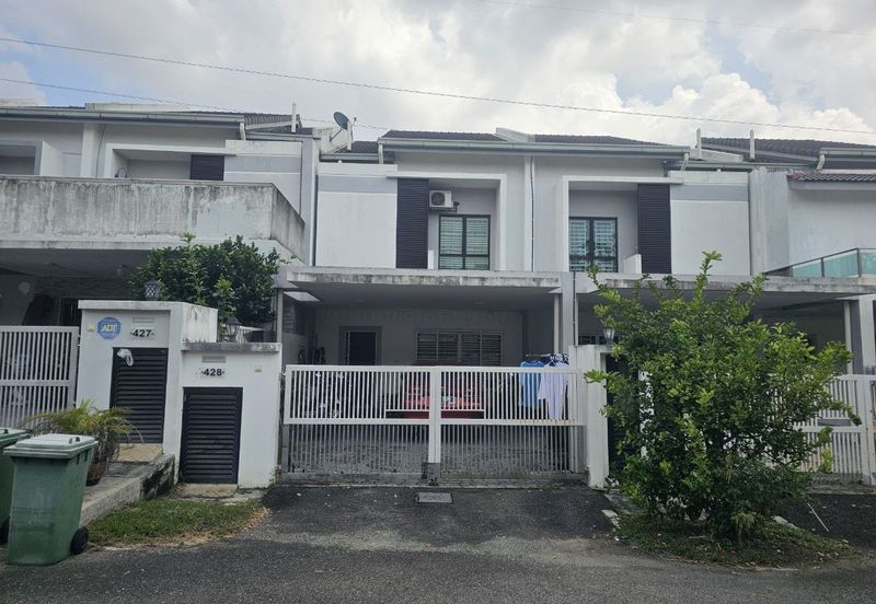 NILAI IMPIAN (LAMAN DELFINA)