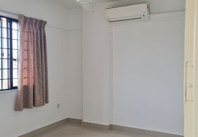 Pangsapuri Putra Damai