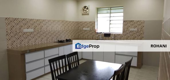 TAMAN WARISAN PUTERI SEREMBAN NEGERI SEMBILAN 1.5 STOREY SEMI DETACHED FACING OPEN FOR SALE, Negeri Sembilan, Seremban