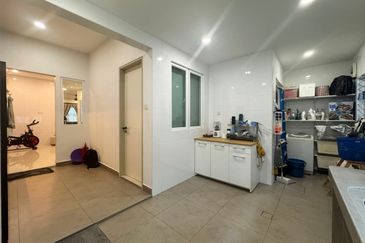 Lavender Prima Utama 3