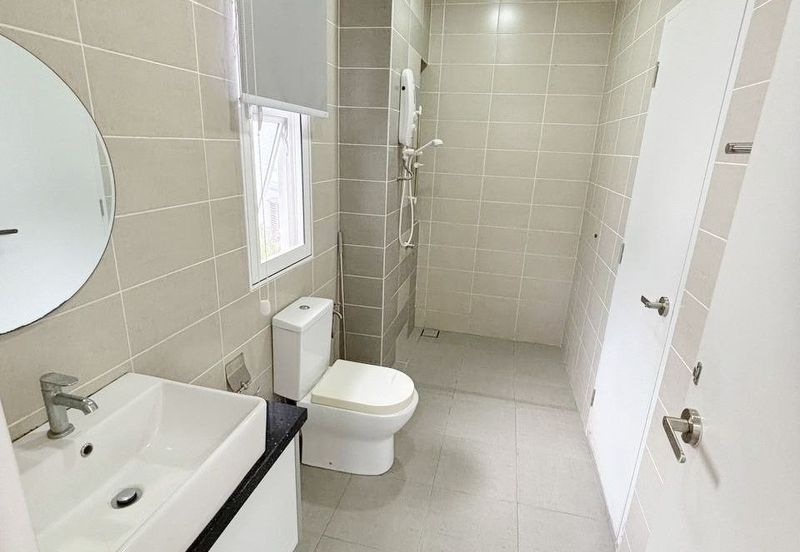 Parkfield Residences, Tropicana Heights