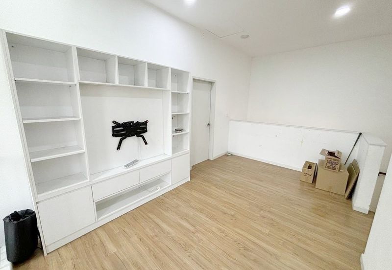 Parkfield Residences, Tropicana Heights