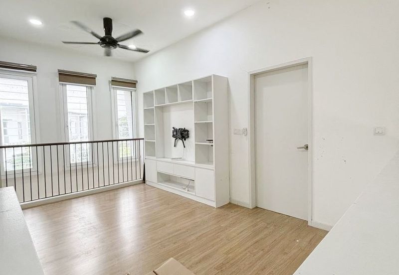 Parkfield Residences, Tropicana Heights