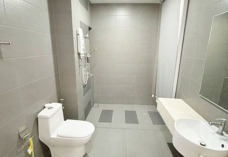 Parkfield Residences, Tropicana Heights