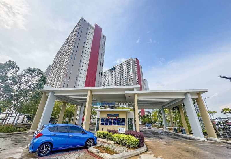 LakeFront Residence Cyberjaya