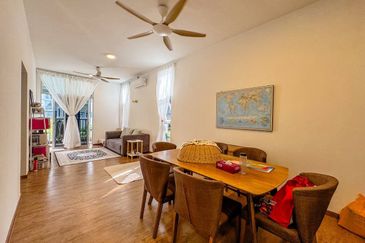 LakeFront Residence Cyberjaya