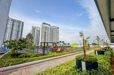 LakeFront Residence Cyberjaya
